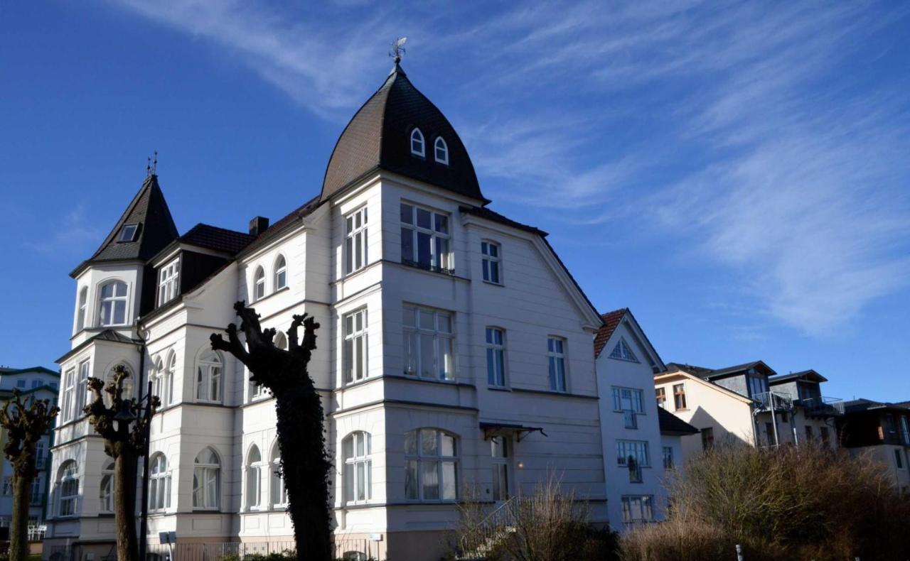 Schloss Hohenzollern 1 Heringsdorf  Bagian luar foto